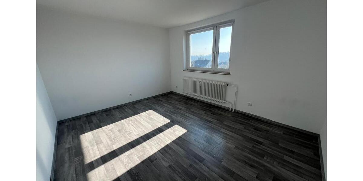 Etagenwohnung Wunsiedel - 4 Zimmer, 91 m&sup2;, 620&euro; | Angebot:25378284