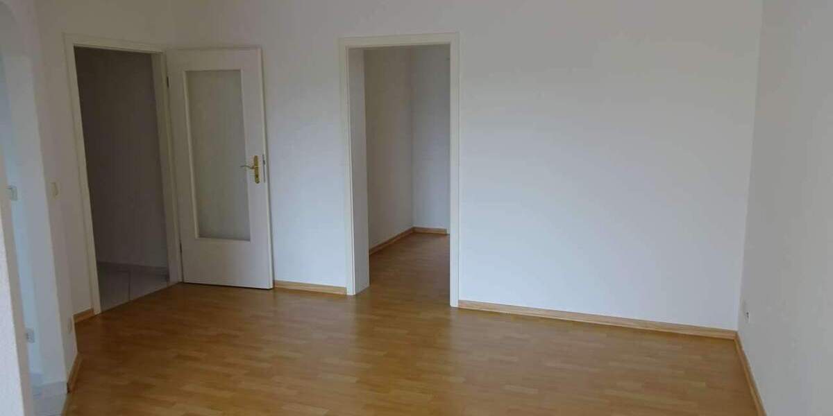 Etagenwohnung Zwickau Marienthal - 2 Zimmer, 43 m&sup2;, 51.600&euro; | Angebot:25747171