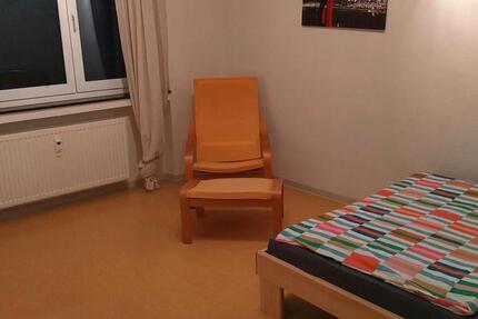 Wohnung Karlsruhe Südstadt - 1 Zimmer, 15 m&sup2;, 520&euro; | Angebot:26041971