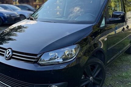 VW Caddy 219.000 km 11.499 € Müschenbach 57629