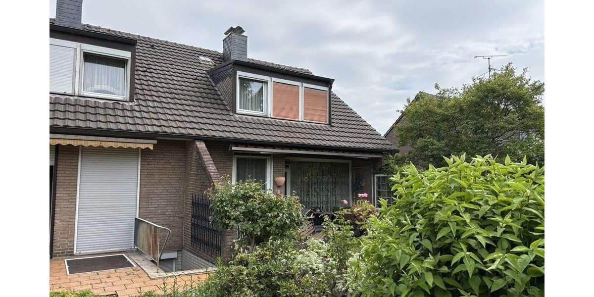 Doppelhaushälfte Krefeld Traar - 4 Zimmer, 102 m&sup2;, 295.000&euro; | Angebot:24725958