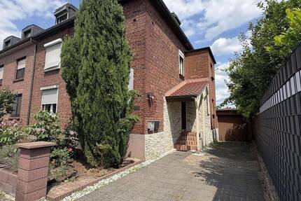Haus Moers Scherpenberg - 5 Zimmer, 123 m&sup2;, 429.000&euro; | Angebot:25191011