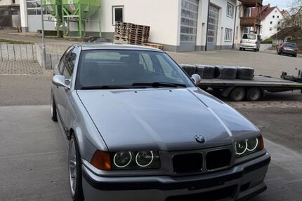 BMW 320 128.000 km 10.500 &euro; Blumberg 78176