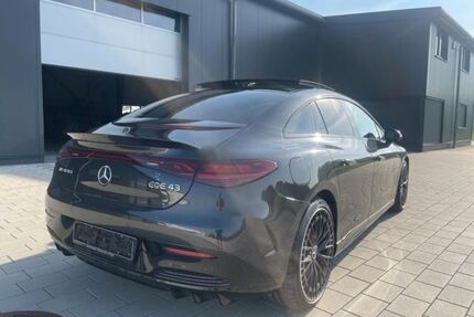 Mercedes EQE