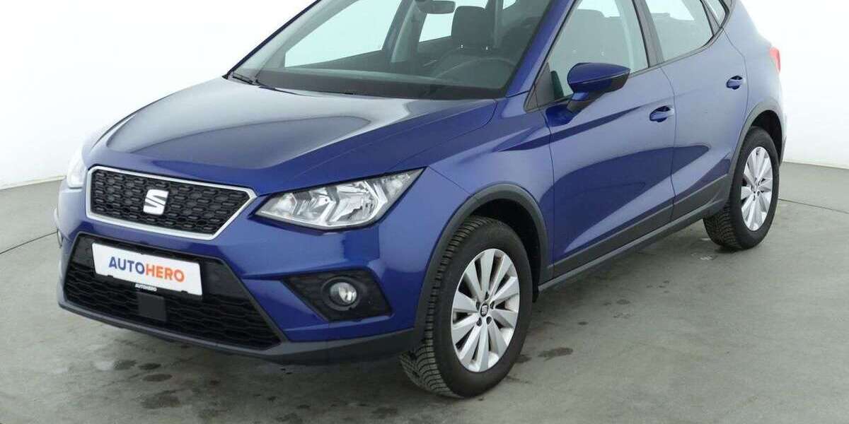 Seat Arona 24.452 km 14.190 &euro; Stuttgart 70195