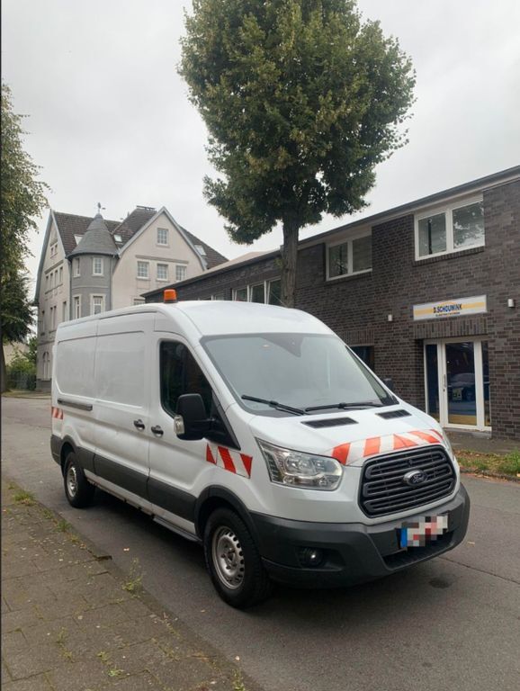 Ford Transit 330.000 km 7.990 € Steinfurt 48565