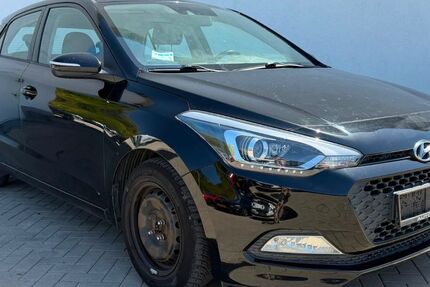 Hyundai i20 172.000 km 4.900 &euro; Trierweiler 54311