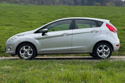 Ford Fiesta 85.000 km 7.490 &euro; Emmendingen 79312