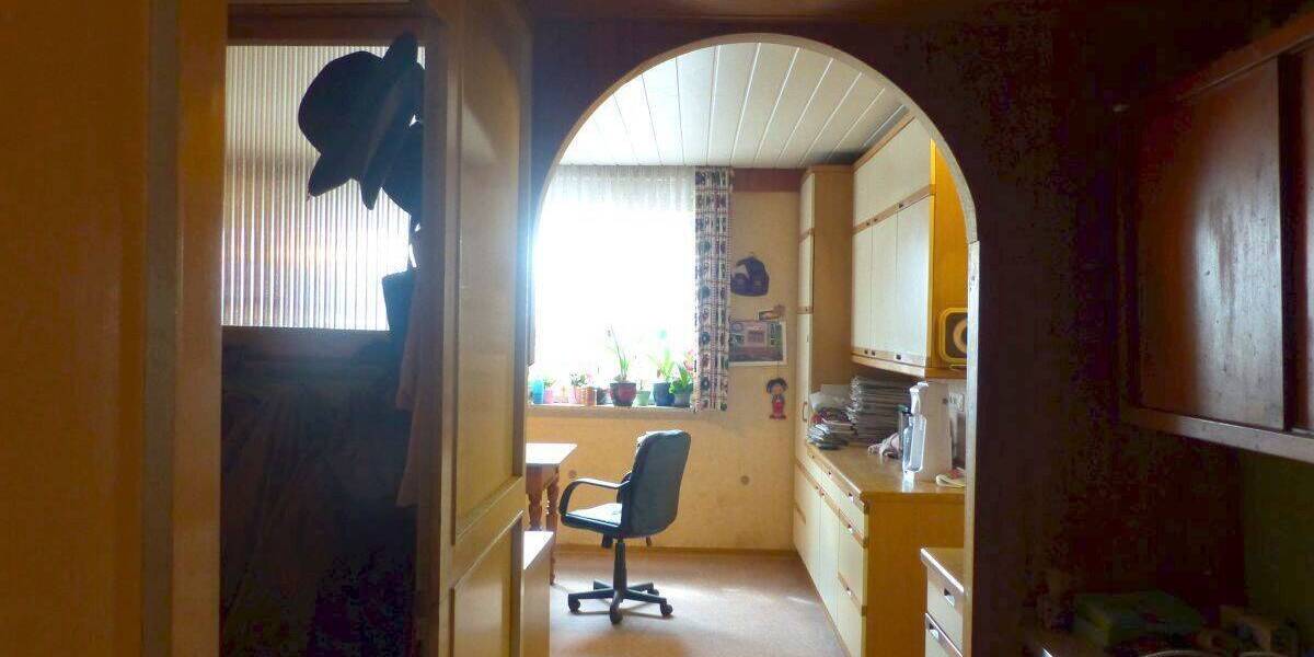 Einfamilienhaus Grünberg Stangenrod - 1 Zimmer, 260 m&sup2;, 285.000&euro; | Angebot:25400457