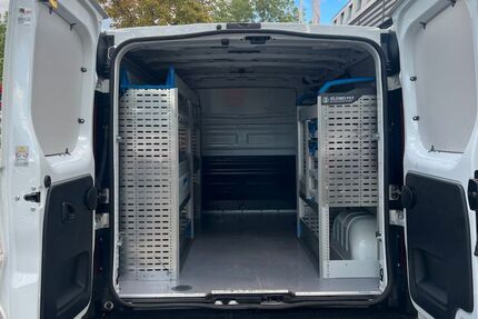 Opel Vivaro 89.968 km 15.980 € München 81825