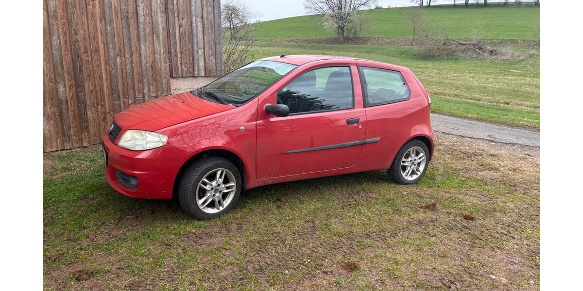 Fiat Punto 100.000 km 2.450 &euro; Waldkappel 37284