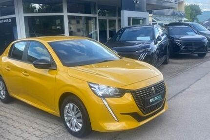 Peugeot 208 73.333 km 11.450 &euro; Penzberg 82377