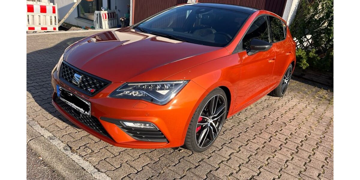 Seat Leon 92.600 km 21.500 &euro; Weissach 71287