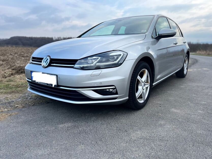 VW Golf 115.000 km 14.400 € Niederahr 56414