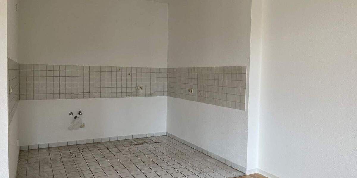 Mehrfamilienhaus, Wohnhaus Limbach-Oberfrohna Oberfrohna - 2 Zimmer, 550.000&euro; | Angebot:25913992