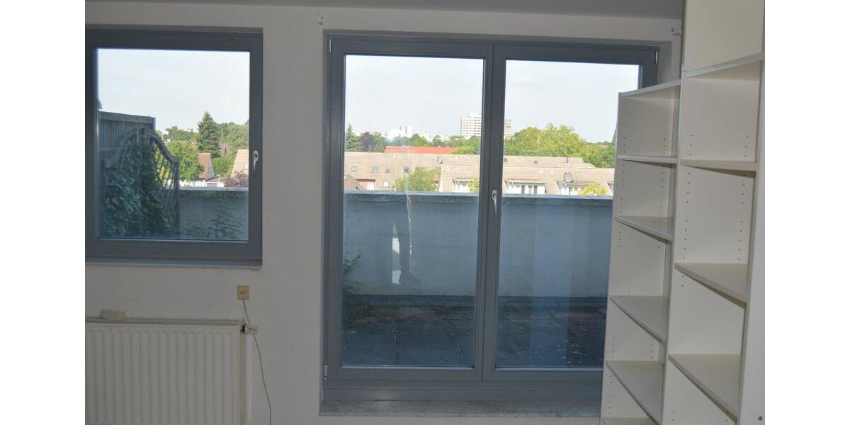 Dachgeschoßwohnung Hannover Bothfeld-Vahrenheide - 4.5 Zimmer, 134 m&sup2;, 450.000&euro; | Angebot:26983092
