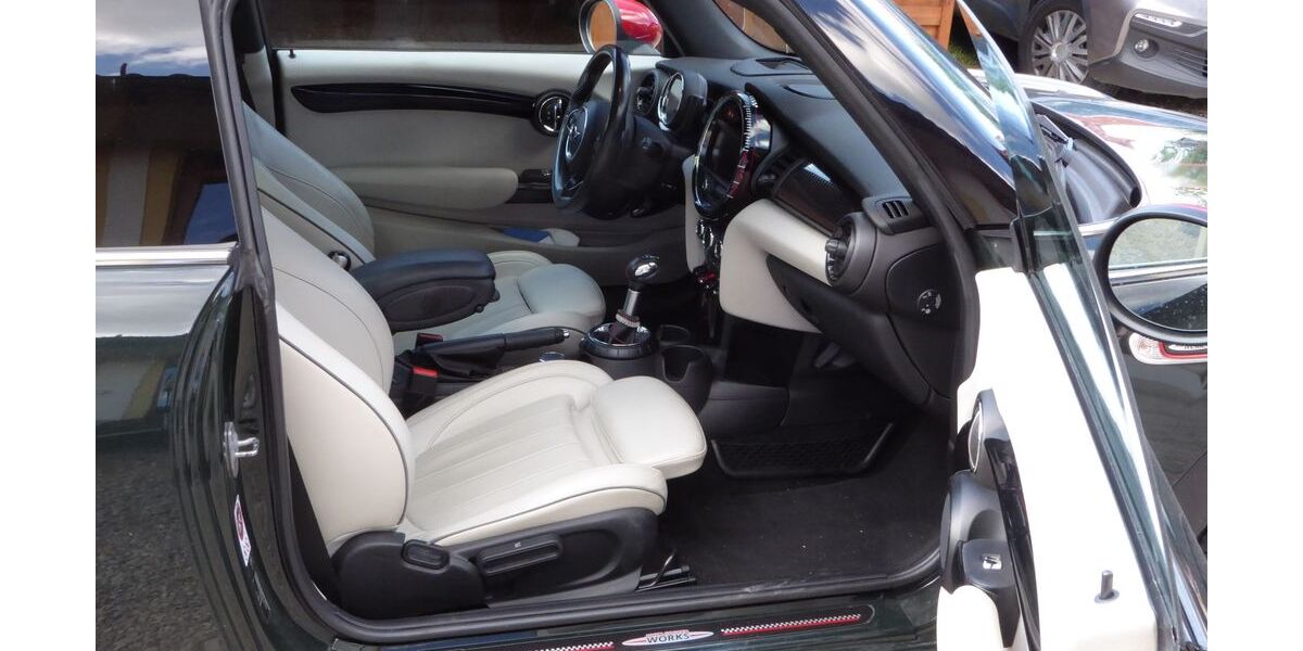 Mini John Cooper Works 175.000 km 15.700 &euro; Frontenhausen 84160