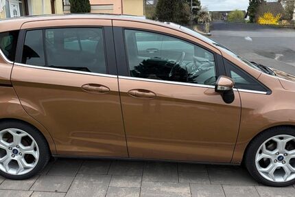 Ford B-Max 102.000 km 5.980 &euro; Künzell 36093