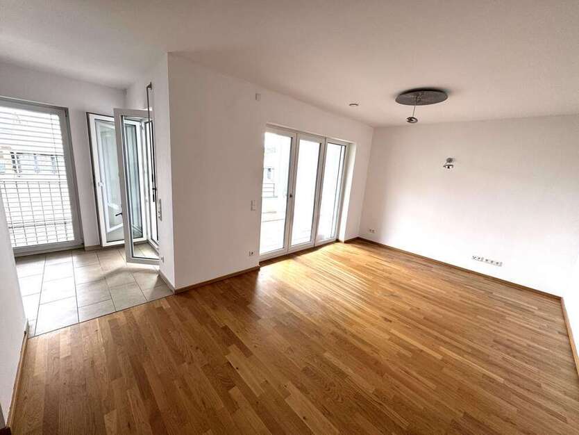 Wohnung zum Mieten in Frankfurt 1.950 € 81 m²