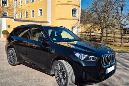 BMW X1 5.000 km 53.900 &euro; Aholfing 94345