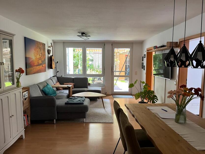 4-Zimmerwohnung EG mit Einbauküche in Pliezhausen-Rübgarten