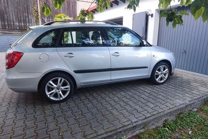 Skoda Fabia 243.300 km 2.300 &euro; Weisendorf 91085