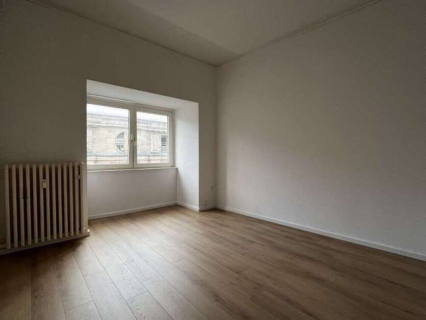 Wohnung zum Mieten in Wuppertal 260 € 45.25 m²