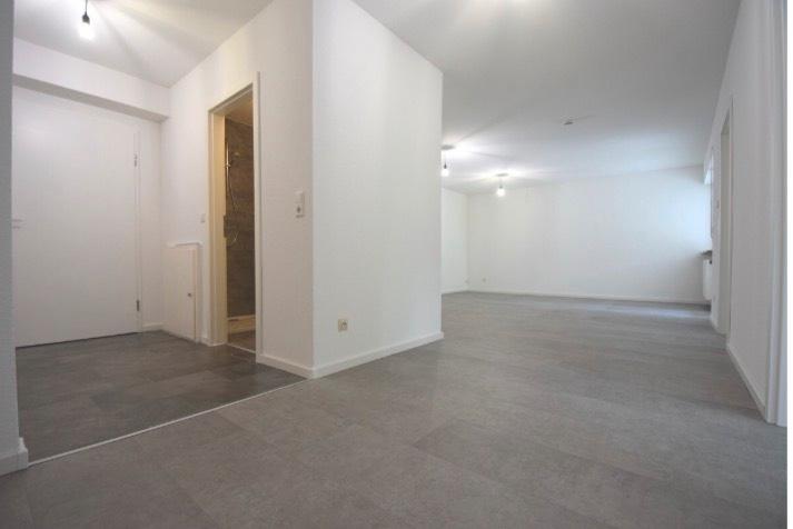 Etagenwohnung Villingen-Schwenningen Schwenningen - 2 Zimmer, 65 m&sup2;, 210.000&euro; | Angebot:24732417