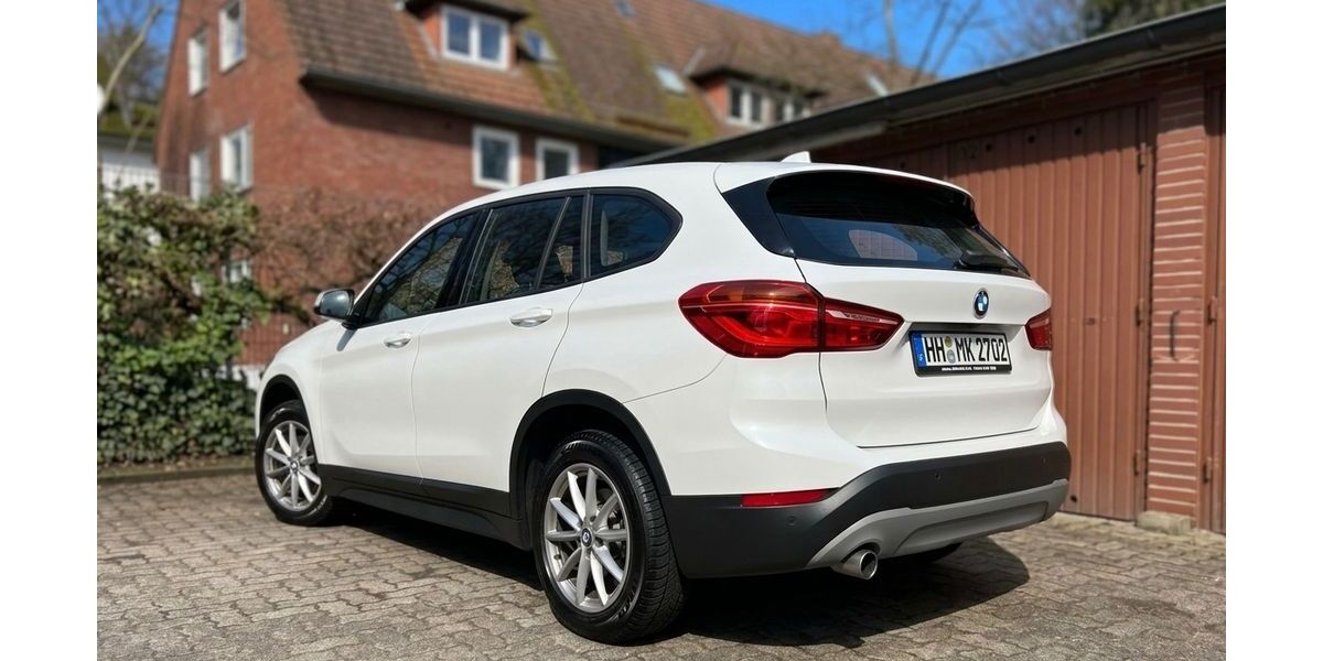 BMW X1 42.845 km 15.950 &euro; Hamburg 22529