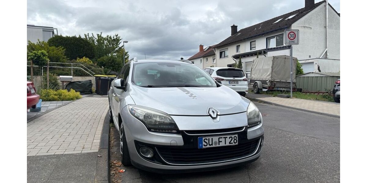 Renault Megane 215.000 km 2.950 &euro; Alfter 53347