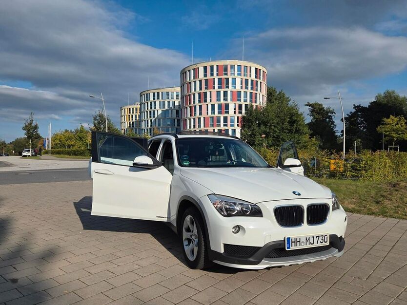 BMW X1 140.000 km 15.000 € Hamburg 22419