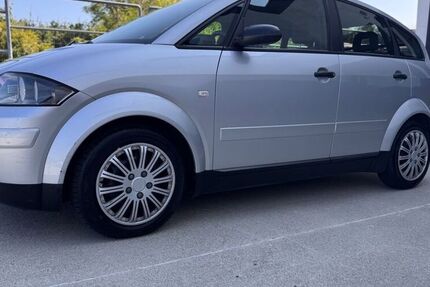 Audi A2