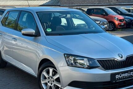 Skoda Fabia 100.000 km 6.400 &euro; Wiesbaden 65201