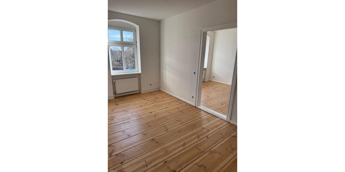 Etagenwohnung Oranienburg - 2 Zimmer, 42 m&sup2;, 599&euro; | Angebot:26023845