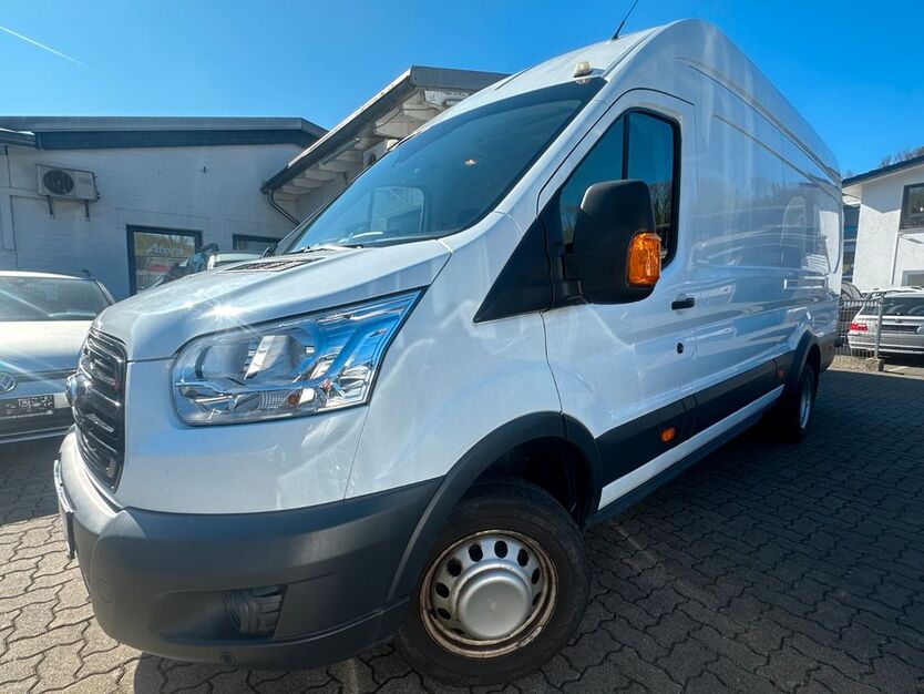 Ford Transit 70.000 km 17.949 € Gummersbach (Zwischen Toom Markt und ATU) 51645