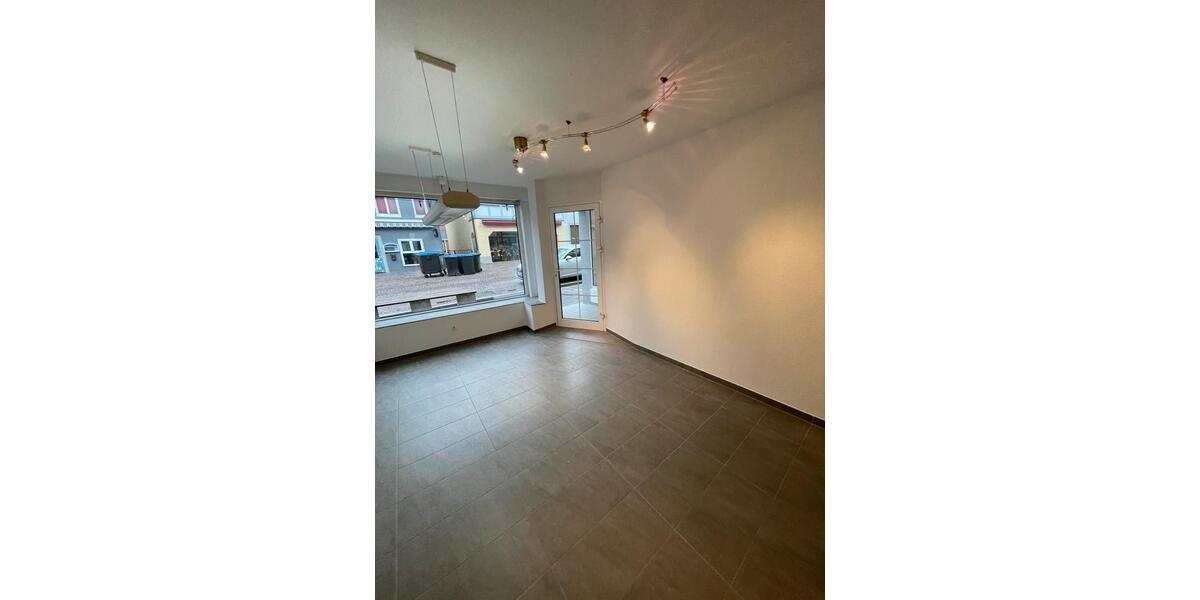 Gewerbeobjekt Tettnang - 885&euro; | Angebot:26232535