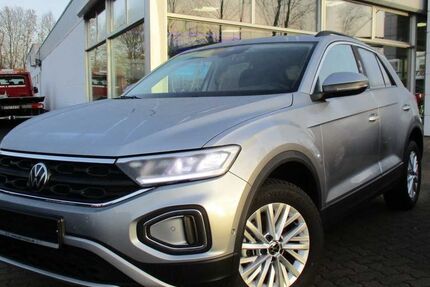 VW T-Roc 14.456 km 26.990 &euro; Harsefeld-Hollenbeck 21698