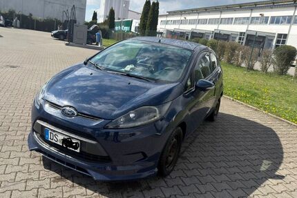 Ford Fiesta 239.000 km 2.500 &euro; Bad Dürrheim 78073