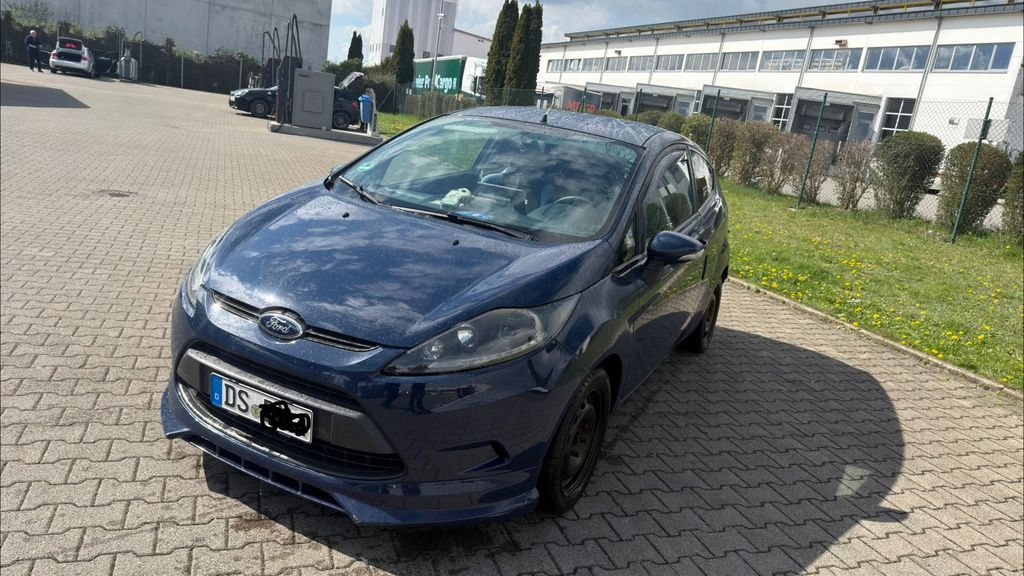 Ford Fiesta 239.000 km 2.500 &euro; Bad Dürrheim 78073