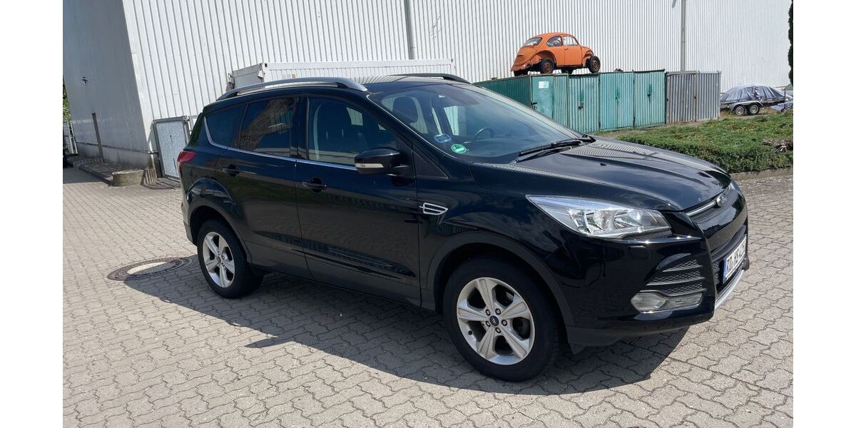 Ford Kuga 55.000 km 9.500 &euro; Kiel 24113