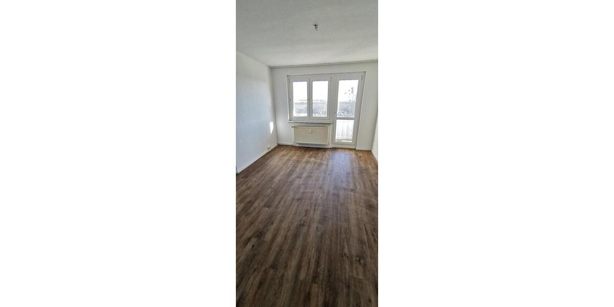 Hochparterre Pasewalk - 1 Zimmer, 35 m&sup2;, 260&euro; | Angebot:26104457
