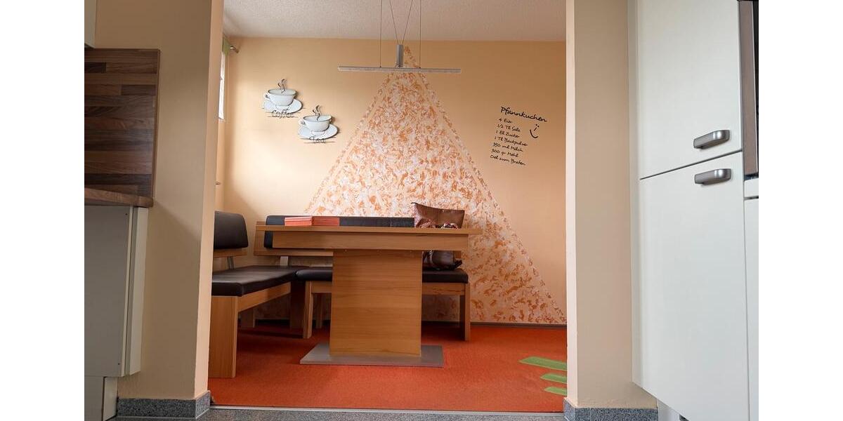 Dachgeschoßwohnung Augsburg Pfersee - 3 Zimmer, 78 m&sup2;, 1.300&euro; | Angebot:26640901