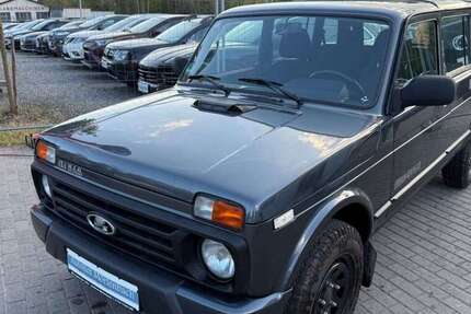 Lada Taiga 101.000 km 10.900 € Moerlenbach 69509