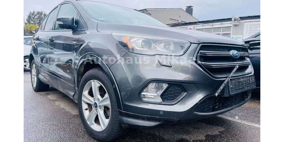 Ford Kuga 158.000 km 11.999 &euro; Ketsch 68775