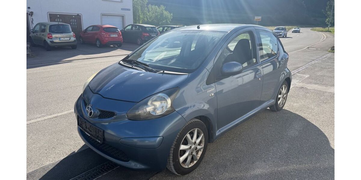 Toyota Aygo (X) 156.000 km 1.200 &euro; Unterdigisheim 72469