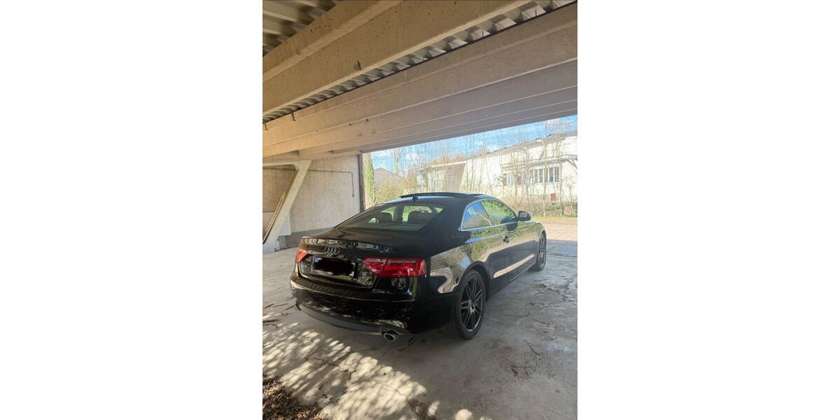 Audi A5 123.000 km 9.800 &euro; Gotha 99867