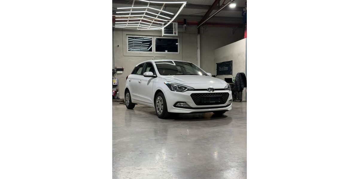 Hyundai i20 120.620 km 6.900 &euro; Dreisen 67816