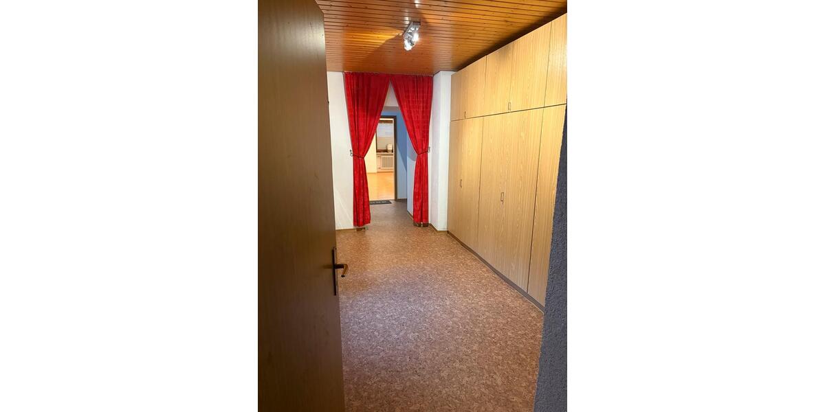 Mehrfamilienhaus, Wohnhaus Freihung - 12 Zimmer, 390 m&sup2;, 252.000&euro; | Angebot:26407410