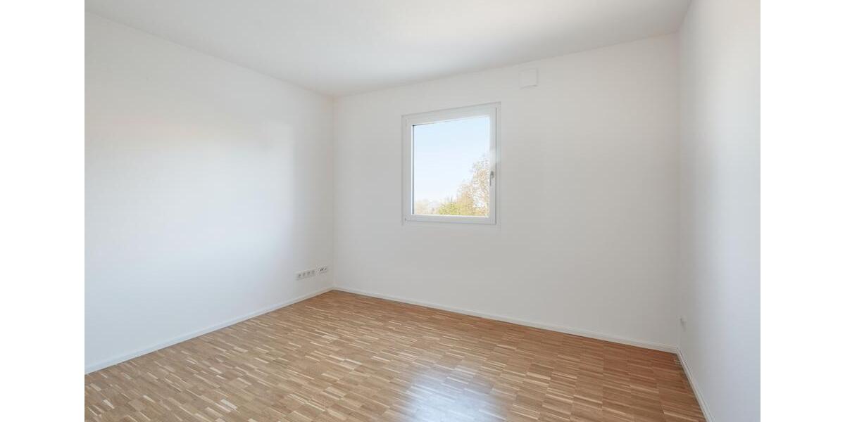 Dachgeschoßwohnung Berlin Spandau - 3 Zimmer, 101 m&sup2;, 1.600&euro; | Angebot:25511726