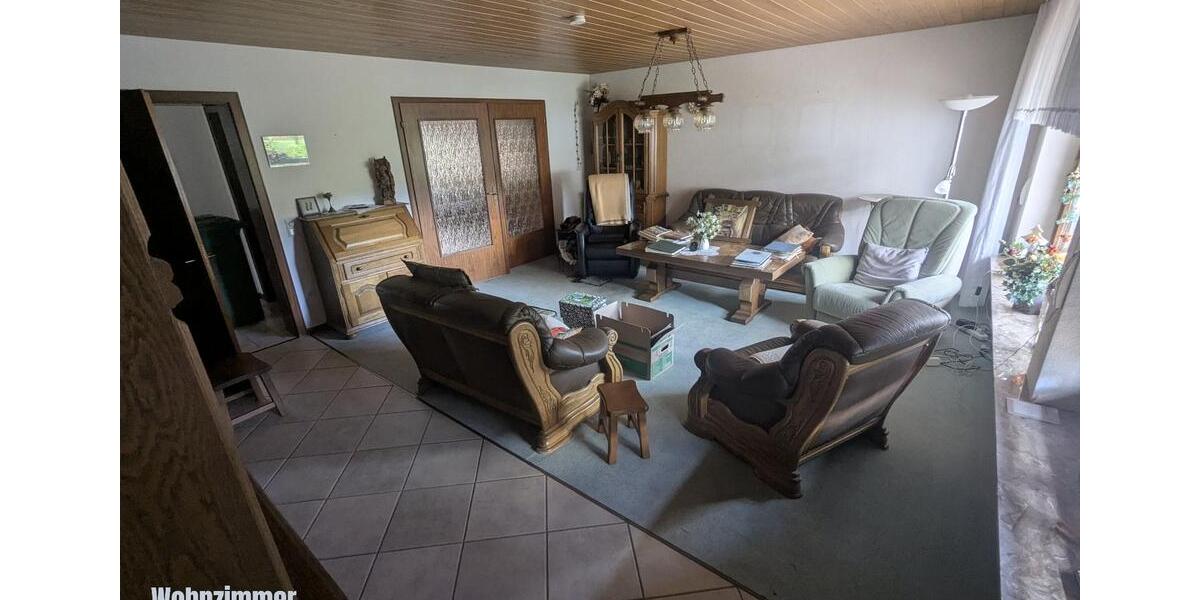 Einfamilienhaus Netphen - 2 Zimmer, 180 m&sup2;, 240.000&euro; | Angebot:26822015